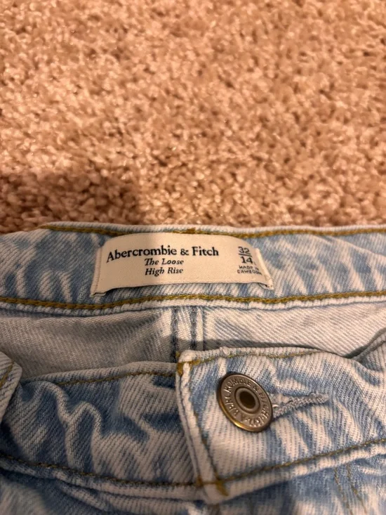 Abercrombie & Fitch High-Rise Loose Jeans — Light Blue Sz 14L - Picture 3 of 5